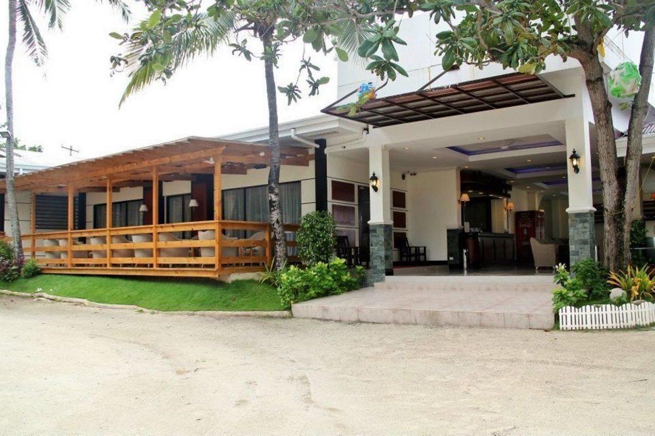 Bluefins Resort Lapu-Lapu City Buitenkant foto