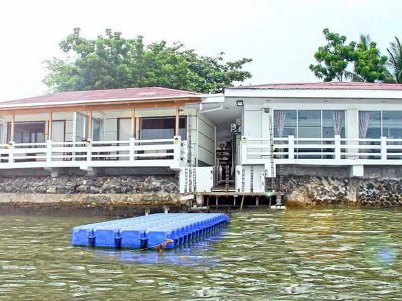 Bluefins Resort Lapu-Lapu City Buitenkant foto