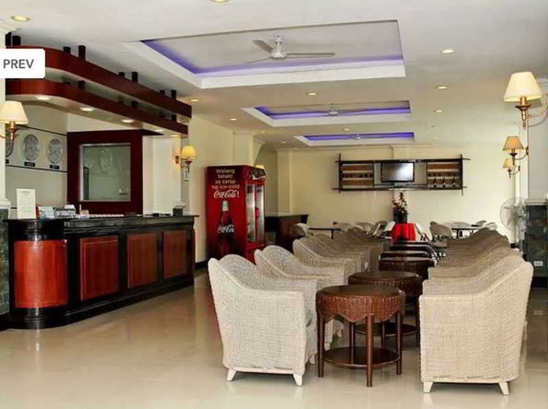 Bluefins Resort Lapu-Lapu City Buitenkant foto