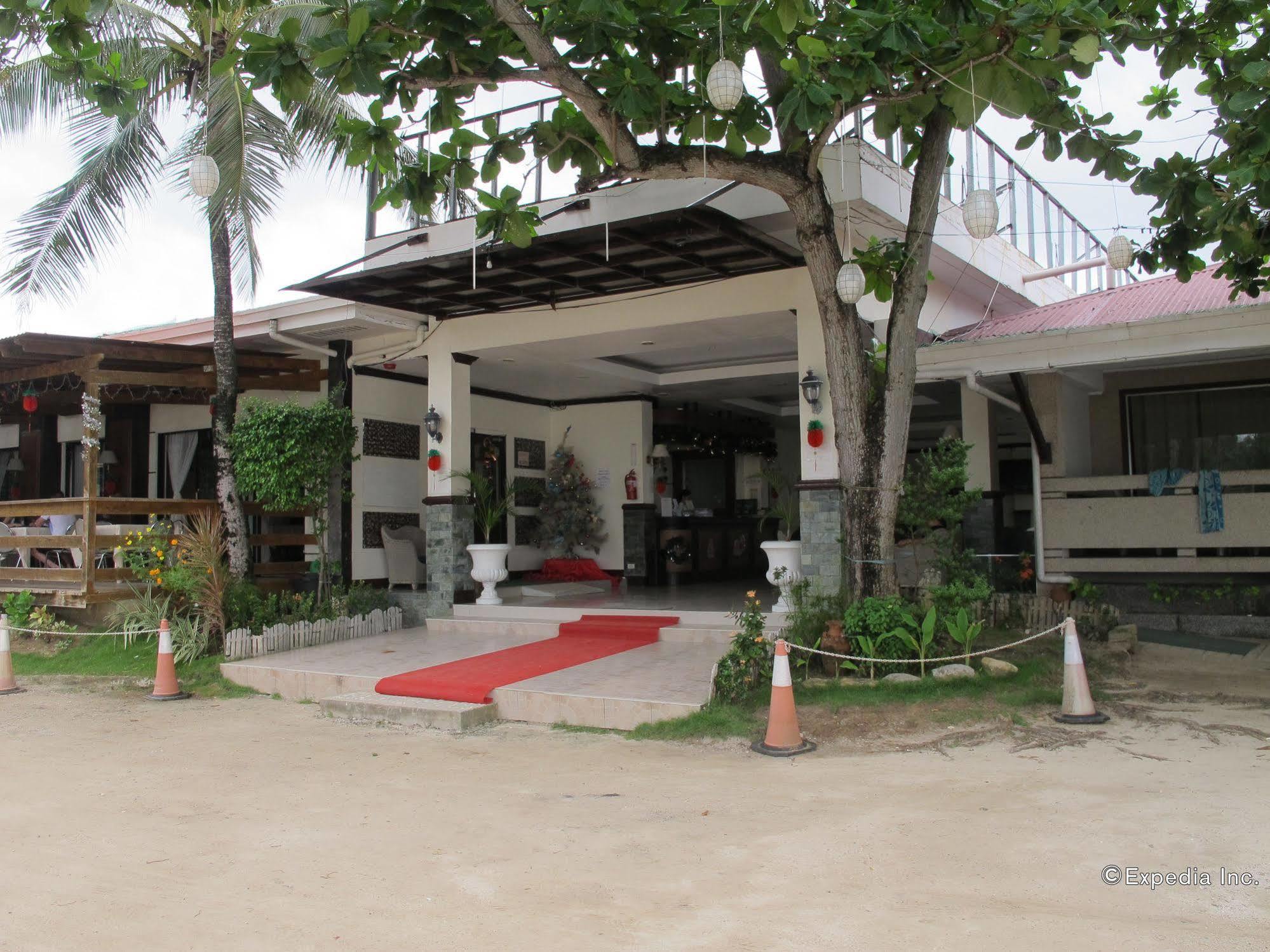 Bluefins Resort Lapu-Lapu City Buitenkant foto